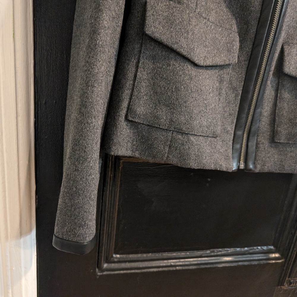 The Limited Jacket women's - Picture 2 of 16